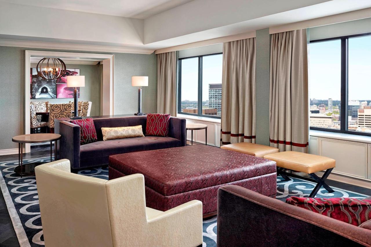 Sheraton Centre Toronto Hotel Екстер'єр фото