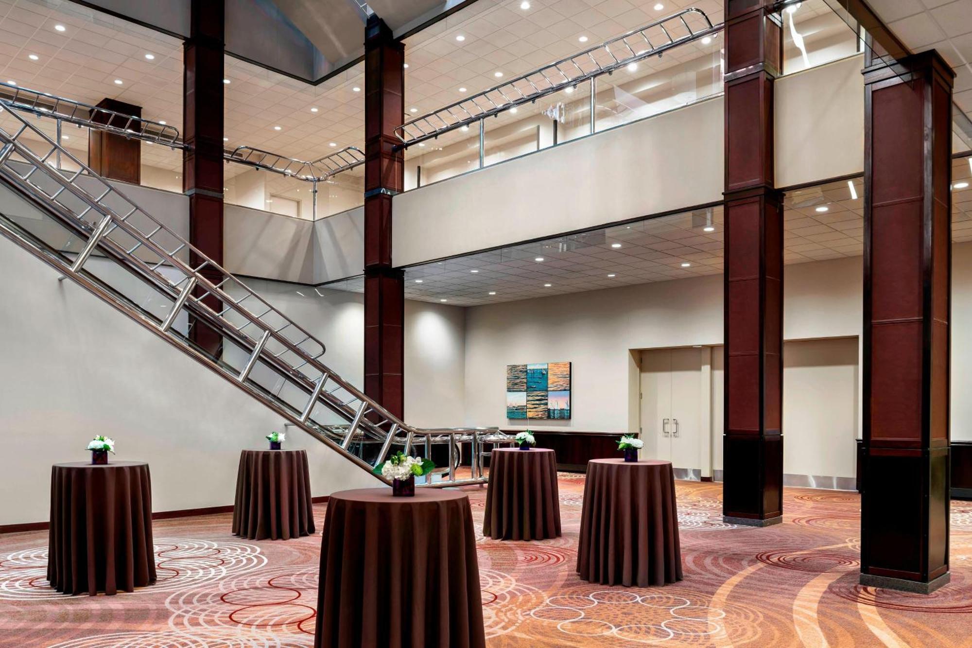Sheraton Centre Toronto Hotel Екстер'єр фото