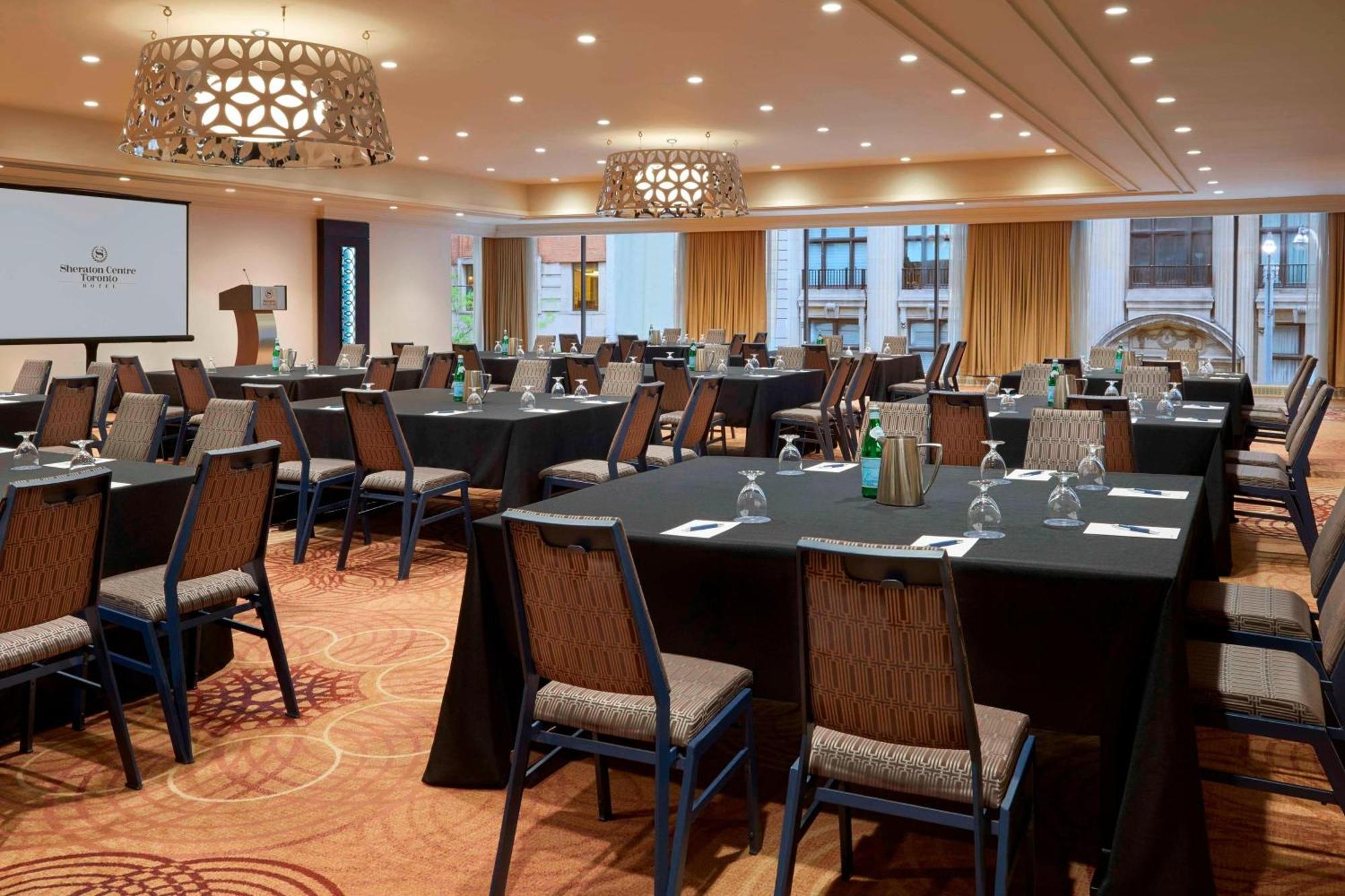 Sheraton Centre Toronto Hotel Екстер'єр фото